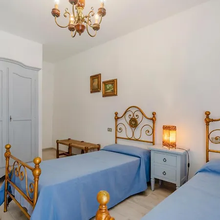 Casa Tomeoni Feriehus